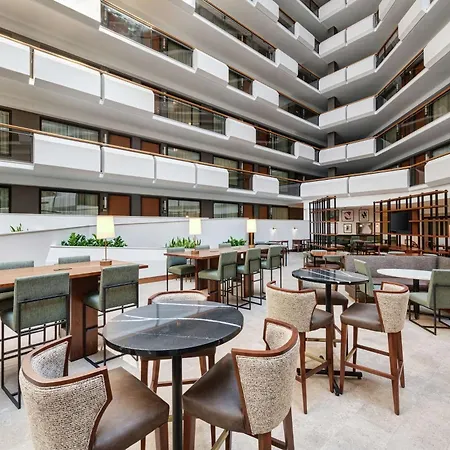 Embassy Suites Tysons Corner-3